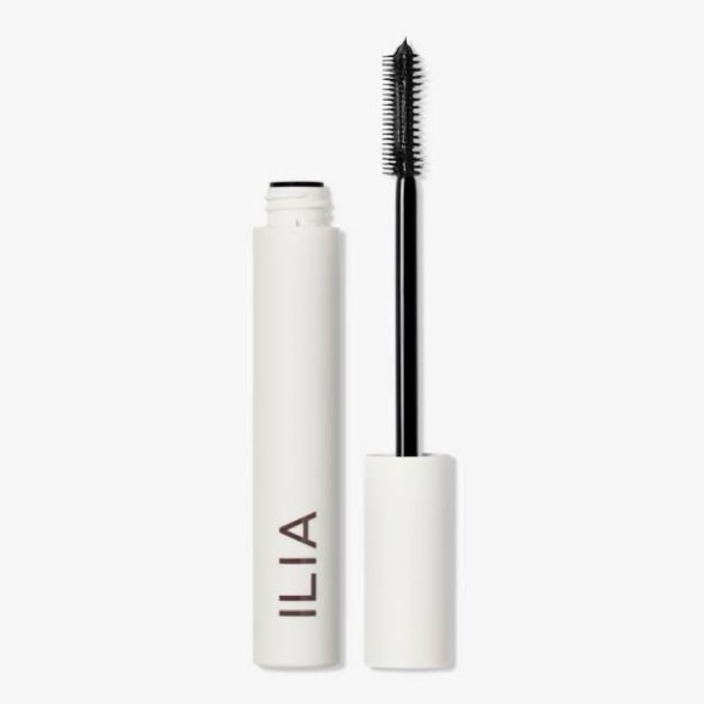 New! ILIA Limitless Mascara Clean Makeup in After Midnight